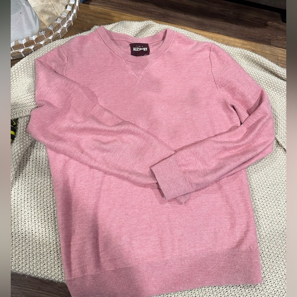 ALESBURY Men's Pink Sweater - Picture 1 of 5